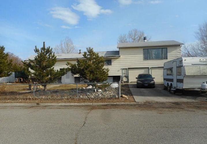 1st image of 731 Brookwood Dr