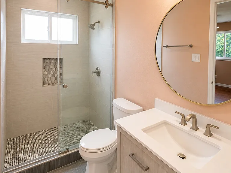 362 Manferd St — Photo 7