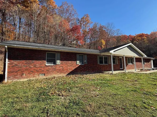 33 Flying Squares Dr, Beverly, WV 26253