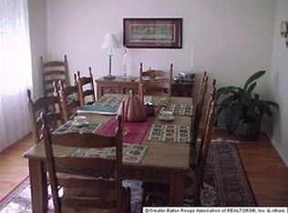 9545 Southmoor Dr, Baton Rouge, LA 70815