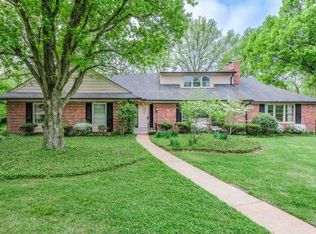 71 Clermont Ln, Saint Louis, MO