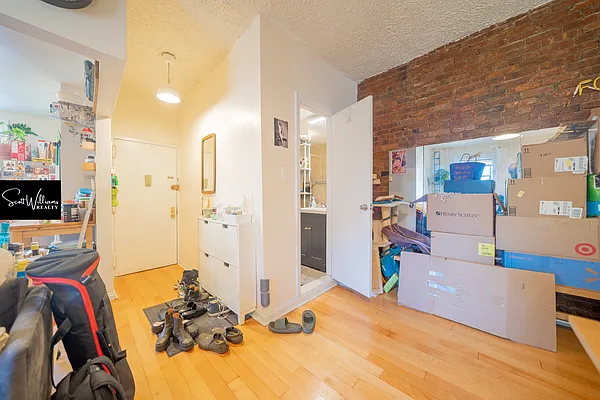 Rented by Scott Williams Realty LLC | media 12