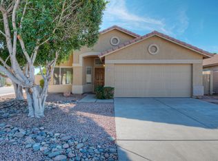 8135 W Mary Ann Dr, Peoria, AZ 85382