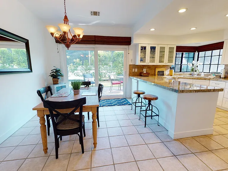 77313 Avenida Fernando — Photo 6