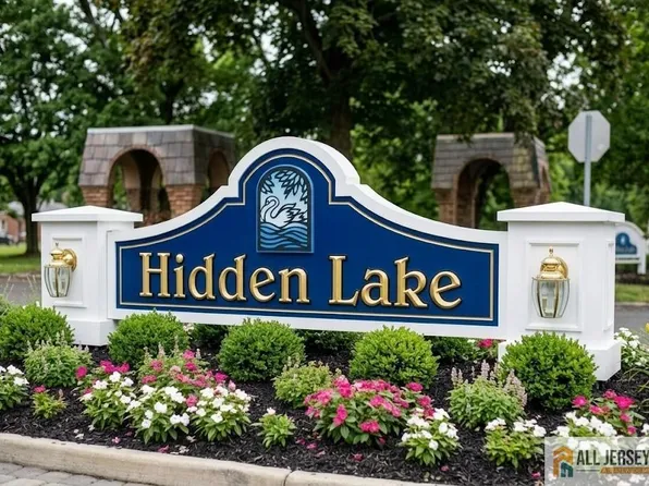 27 Woodmere Rd, North Brunswick, NJ 08902