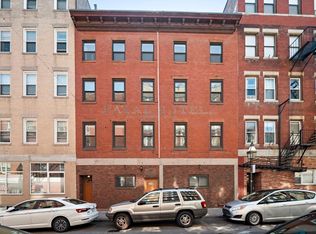 25 Fleet St, Boston, MA 02113