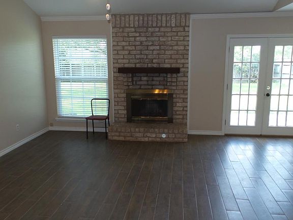 4th image of 13018 Apple Glen Ln