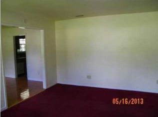 955 Adrian Ln, Mobile, AL 36608