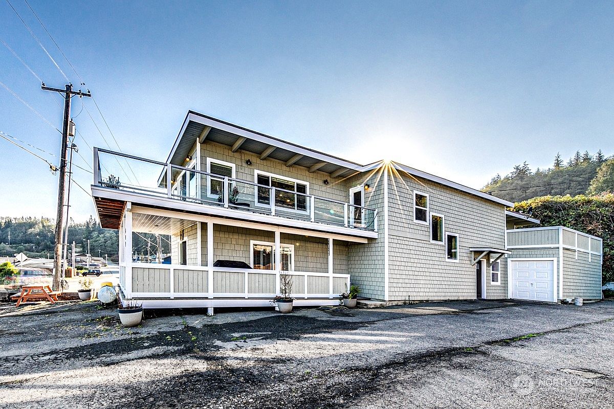 409 Front Street, Sekiu, WA 98381 Zillow