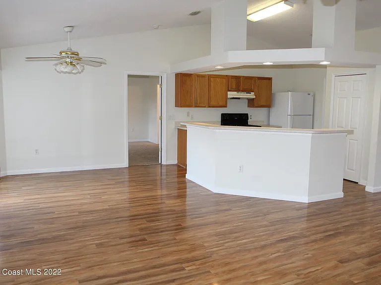 1738 Loquat Ct NW — Photo 12