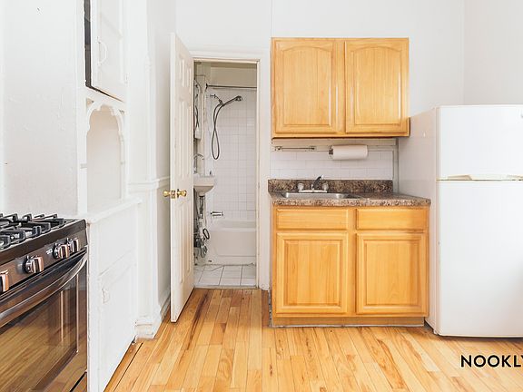2nd image of 383 S 3rd St #40