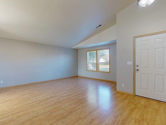 2nd image of 5612 Taft Dr