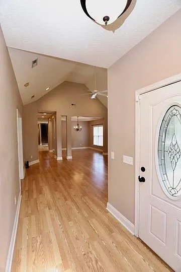 3192 Mayflower Ln — Photo 10
