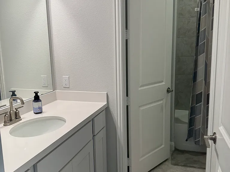 4112 Dunlap Dr — Photo 10