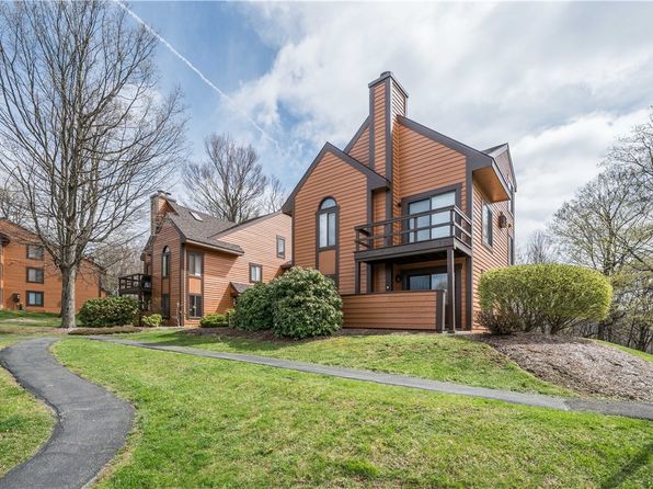 2805 Swiss Mountain Dr, Champion, PA 15622