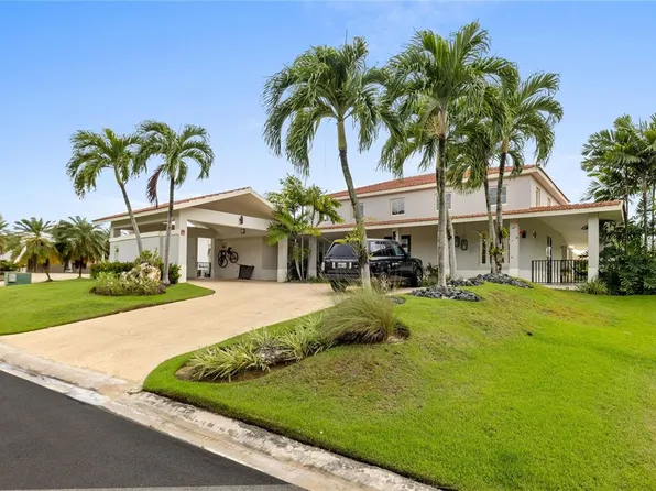 305 Camino De Los Cedros, Dorado, PR 00646