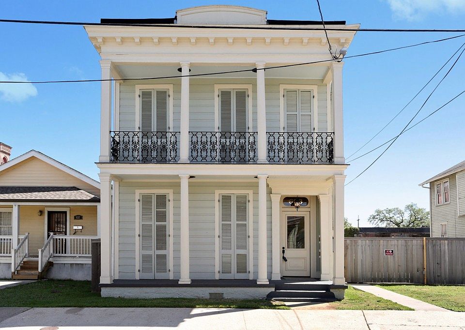 1st image of 623 Philip St