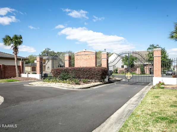 104 Grandmere Cir, Lafayette, LA 70503