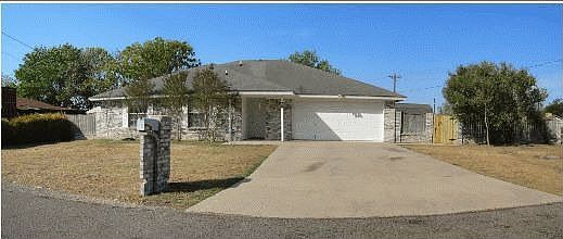 1st image of 201 Cody Ln