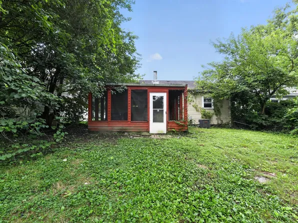 1944 Catalpa Ave, Cincinnati, OH 45239