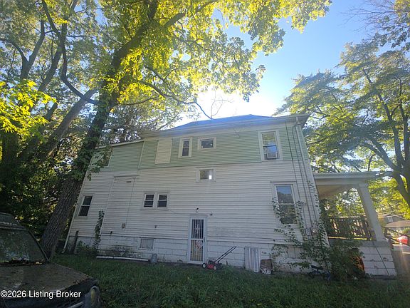 5th image of 3638 River Park Dr