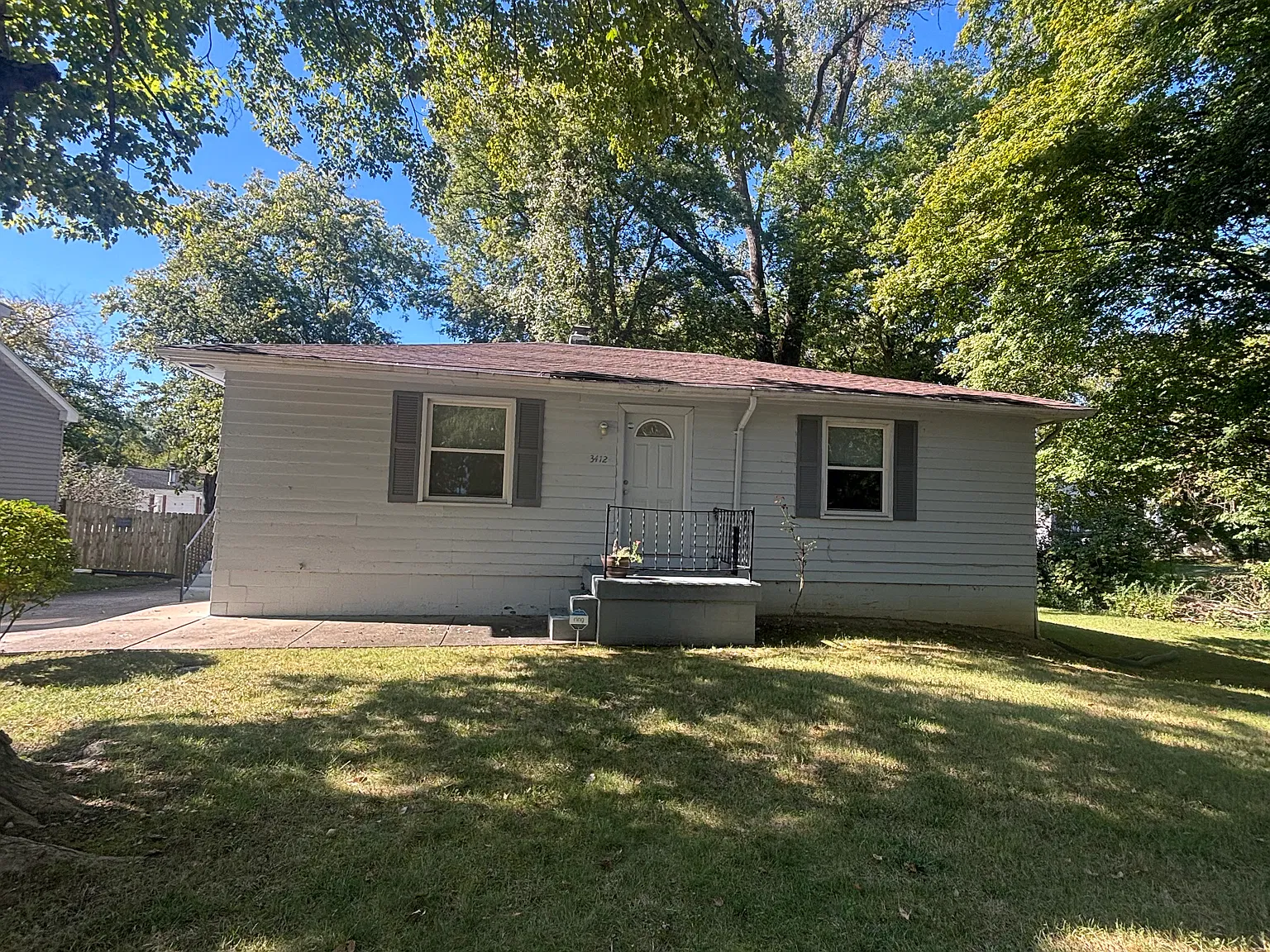 2 bed, 988 sqft, $1,150 — Photo 1