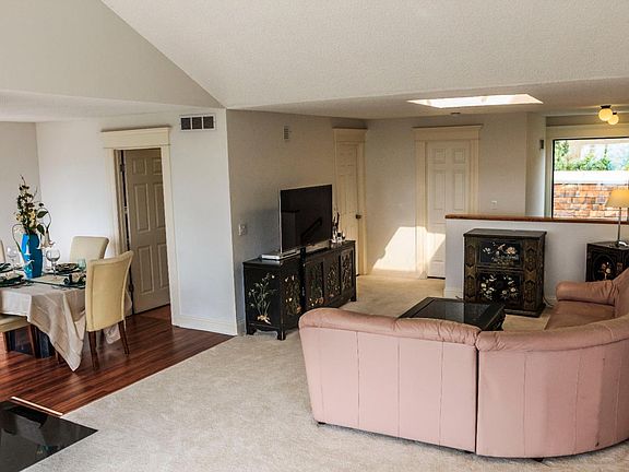 2nd image of 290 Beachview Ave APT 36