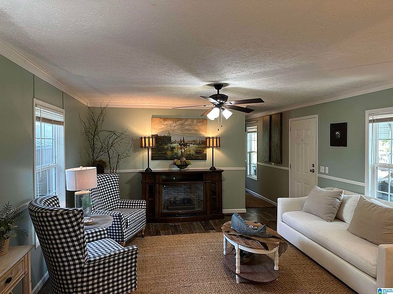 Listing photo