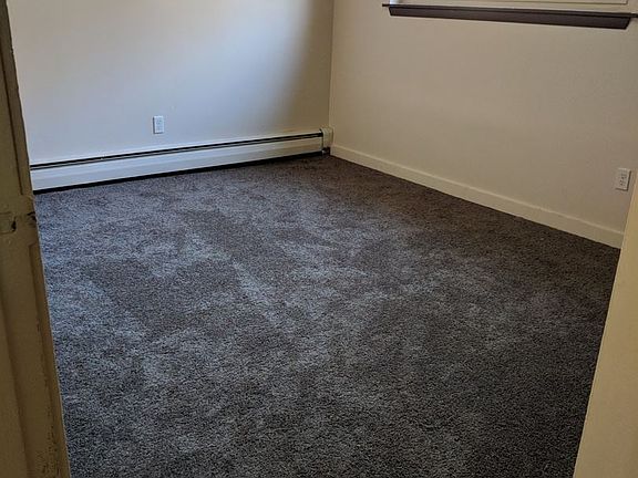 5th image of 1103 25th St APT A4