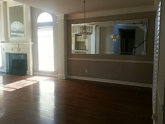 5th image of 1020 Canongate Dr