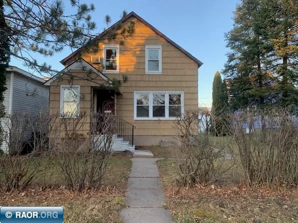 609 6th St S, Virginia, MN 55792