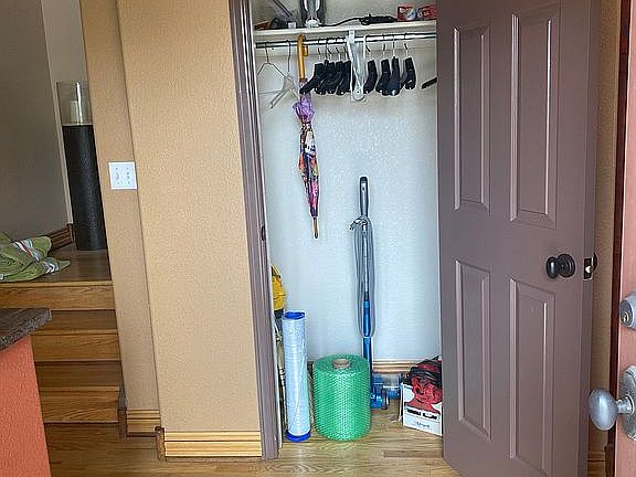 Coat closet