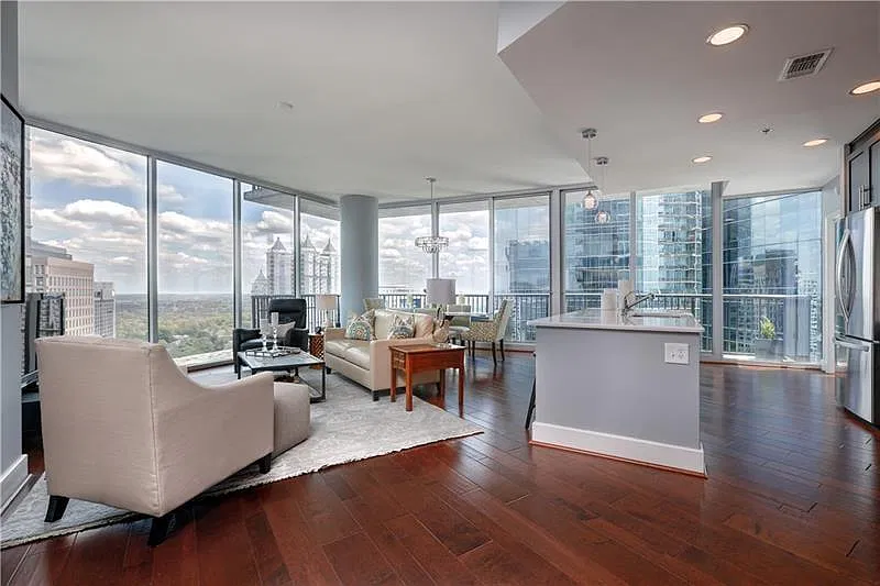 1080 Peachtree St NE #2303