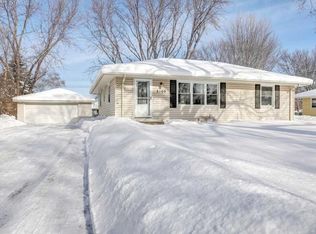 8100 Del Dr N, Minneapolis, MN 55428