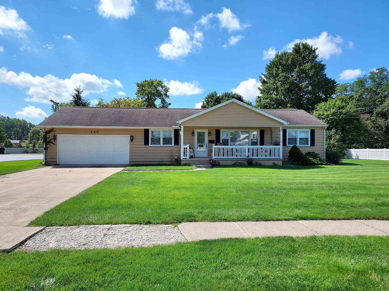 120 Brown St, Tecumseh, MI 49286 MLS 50121105 Zillow
