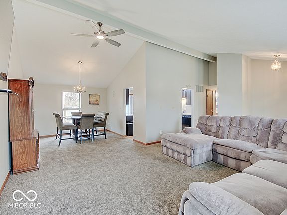 3rd image of 5761 Liberty Creek Dr W