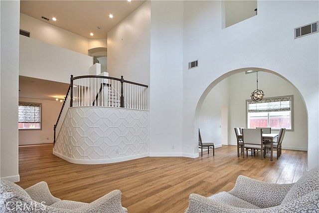 32469 Palacio St, Temecula, CA 92592 | MLS #SW25022794 | Zillow