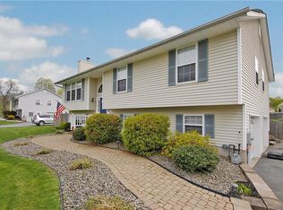 60 Maple Ave, Chester, NY 10918