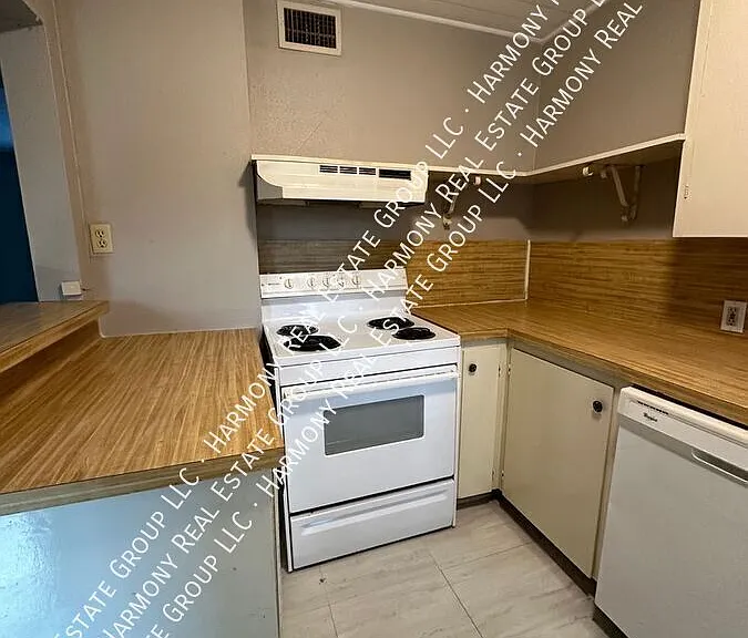 5216 McCarty Ln #3 — Photo 18
