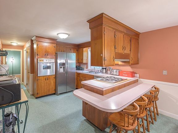 5th image of 27 Short St