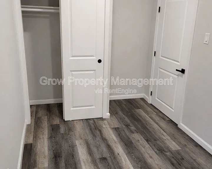 623 W Oxford St #1 — Photo 5