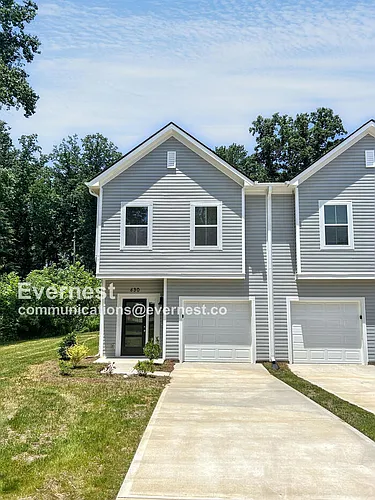 630 Austin Dr Photo 1