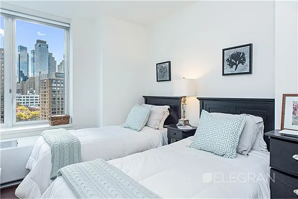 Rented by (Legacy) Elegran | media 30