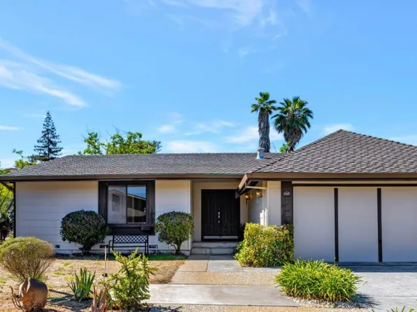 748 Casterwood Ct, San Jose, CA 95120