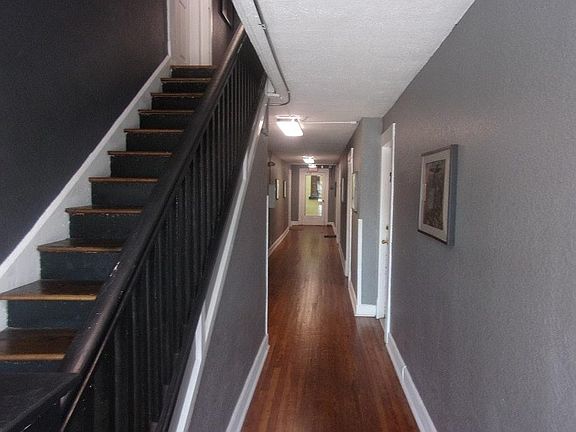 3rd image of 114 7th St N APT 11