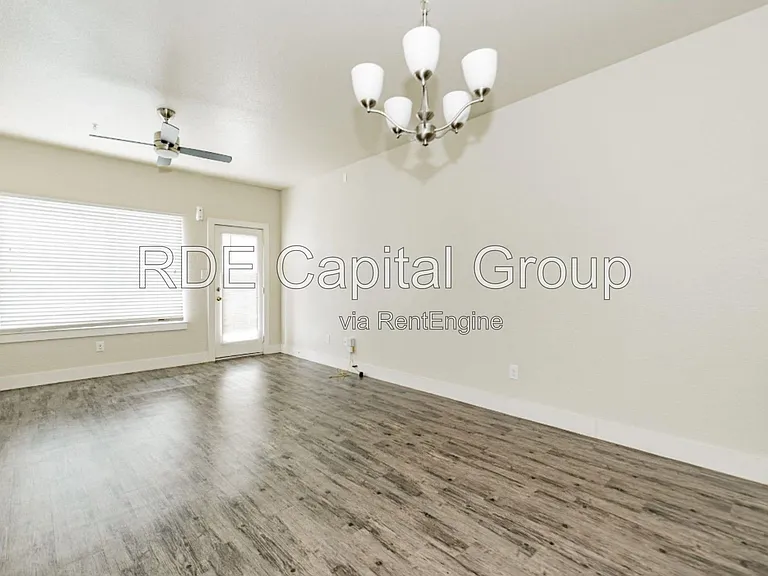 3221 Elihu St #309 — Photo 6