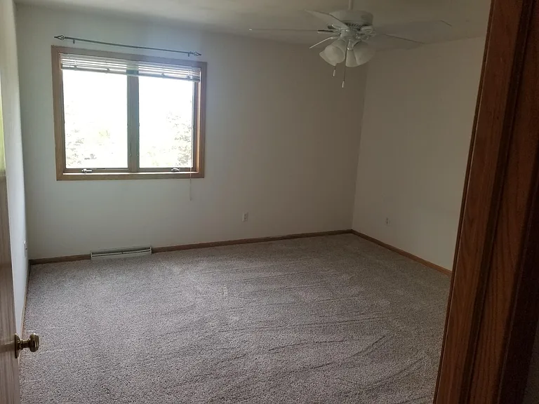 11 Dunraven Ct — Photo 13