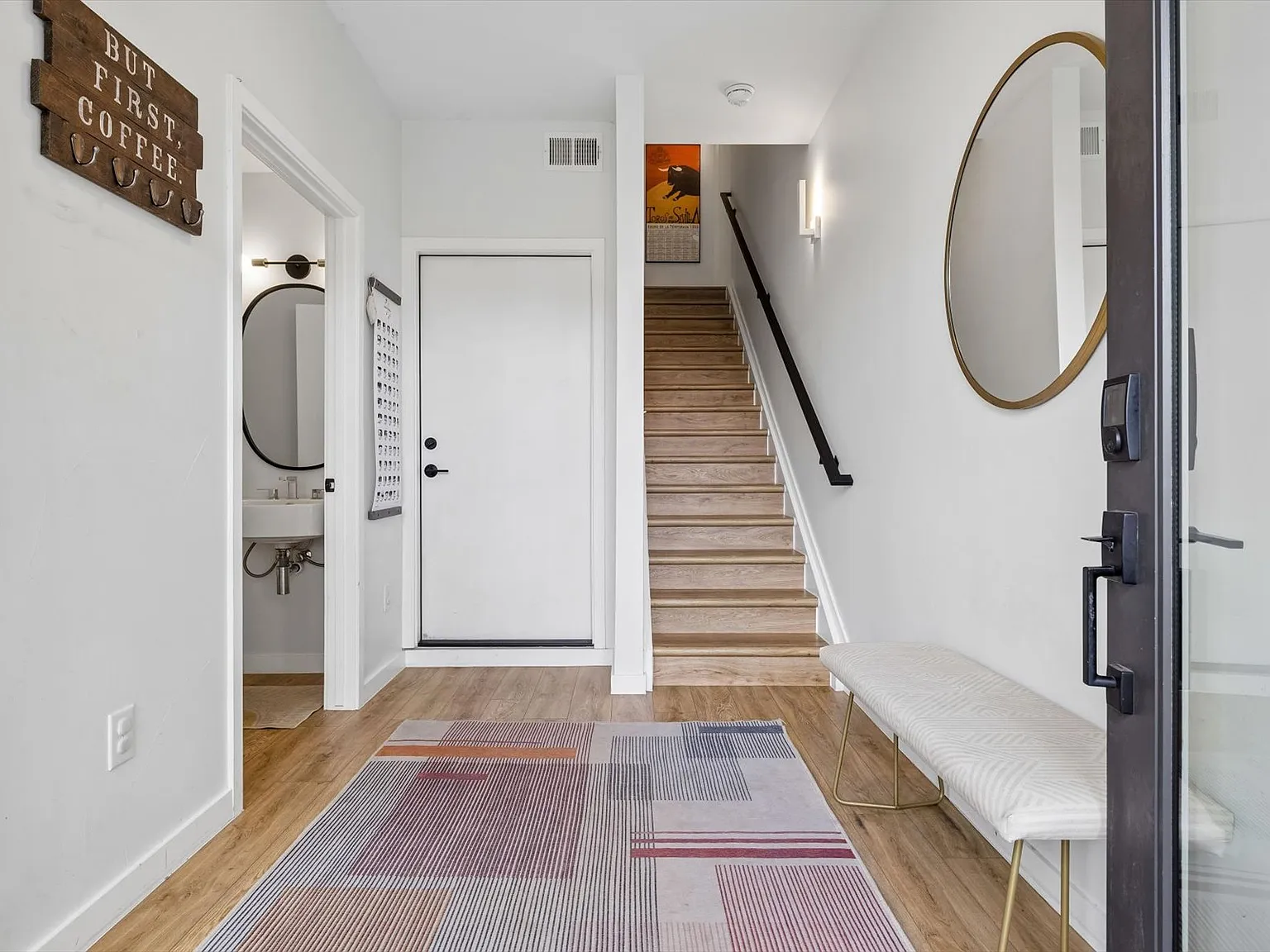 2 bed, 2.5 bath, 1409 sqft, $3,700 — Photo 4