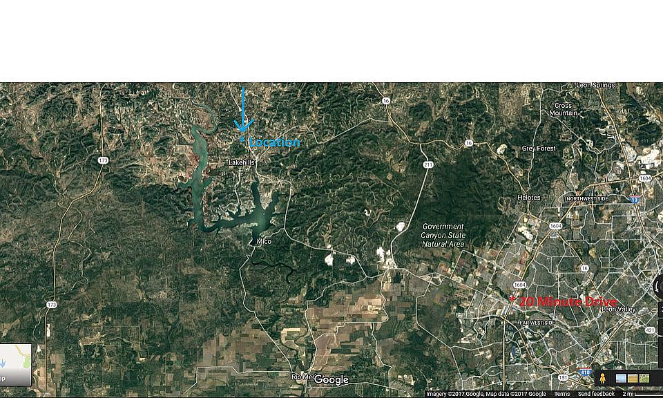 2nd image of 590 Lakeridge Loop
