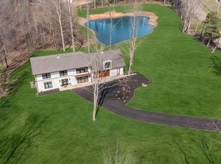 1510 E Piney Rd, Dickson, TN 37055
